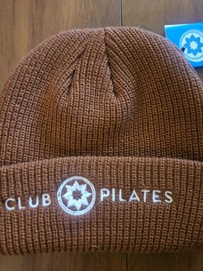 Club Pilates Knit Beanie - Coffee/Brown